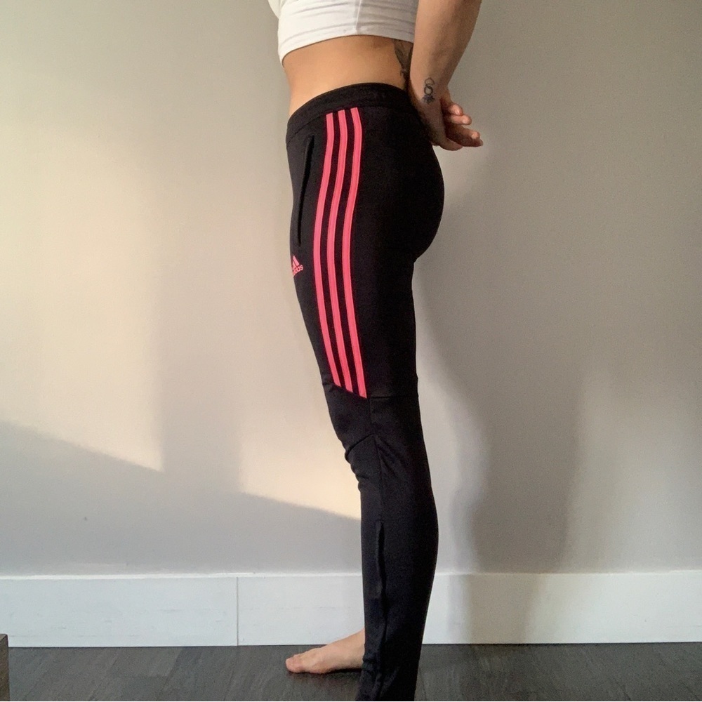 🖤🌸 Adidas! Women’s XS Skinny Leg Sweat Pants 🌸🖤 - Picture 5 of 10